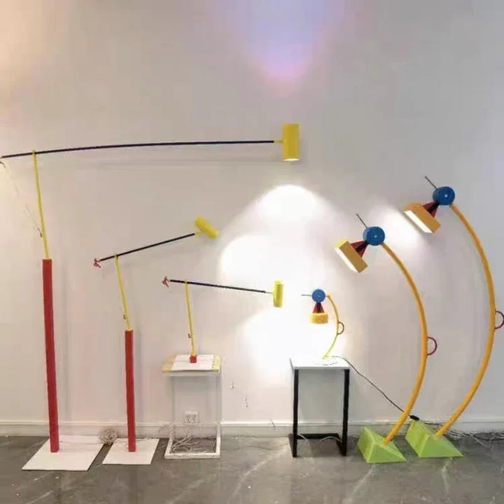 Lampe sur pied minimaliste scandinave, éclairage d'appoint ajustable pour intérieur.