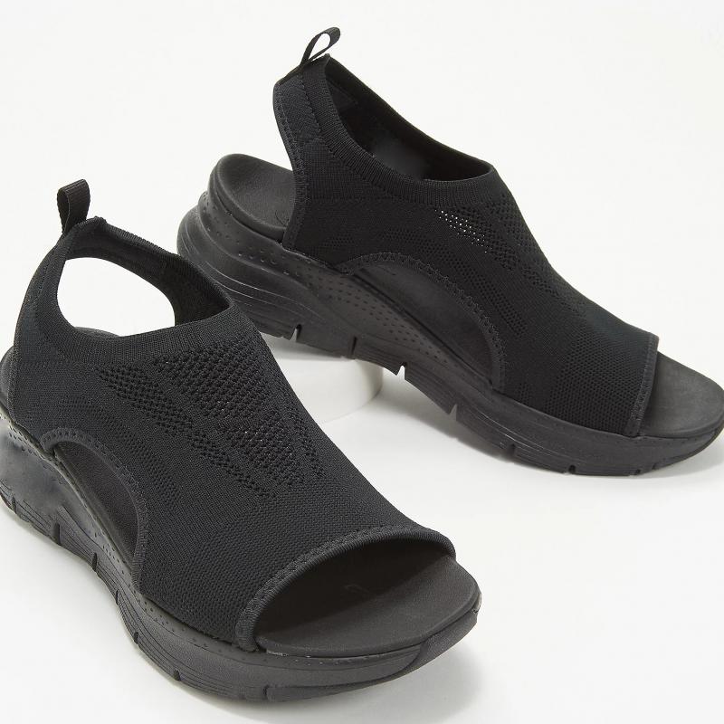 Sandales femmes pour pieds douloureux, soutien orthopédique et confort amélioré pour soulager la douleur quotidienne.