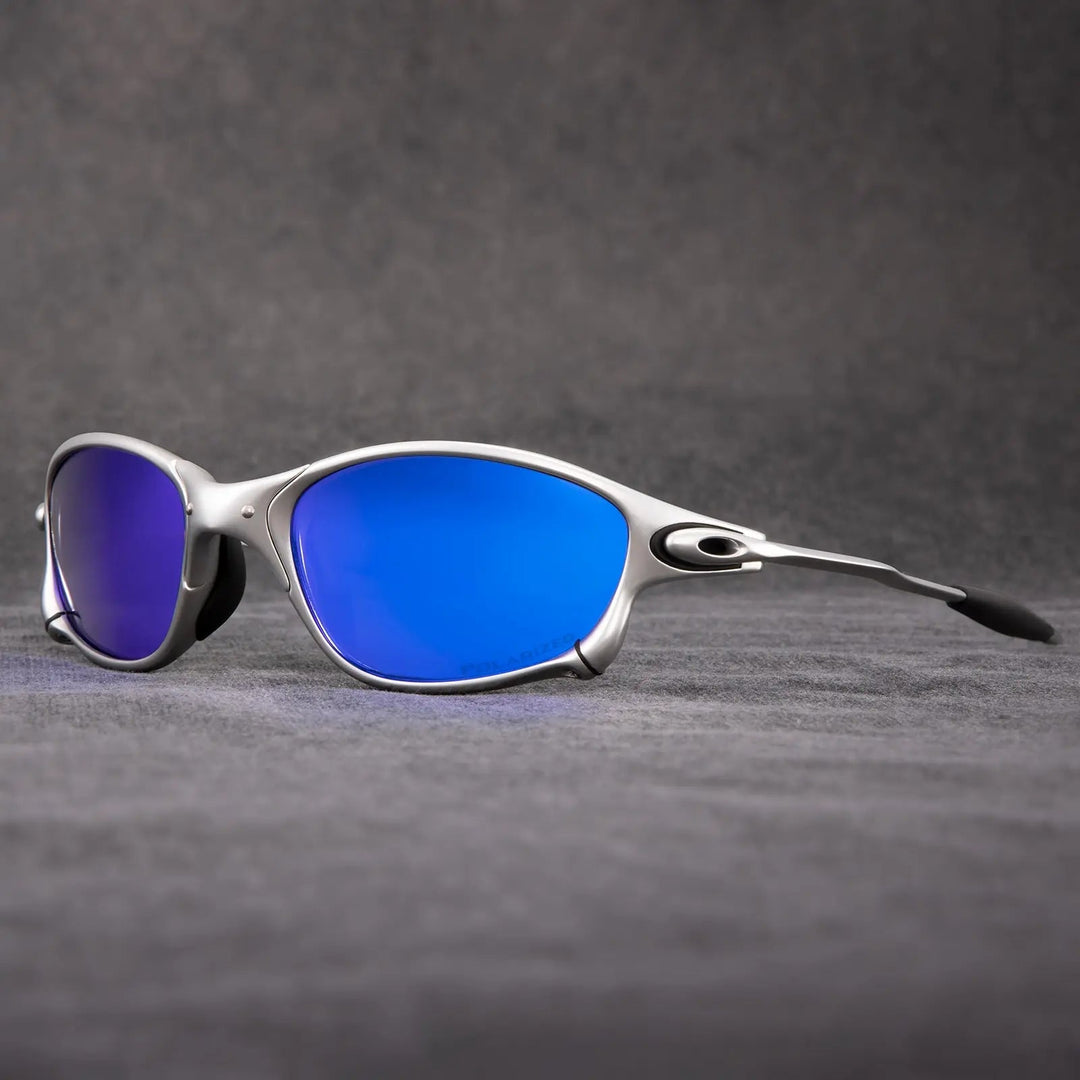Style et protection: Lunettes de soleil polarisées unisexes, monture métallique et verres miroir rouges, idéales mode été.