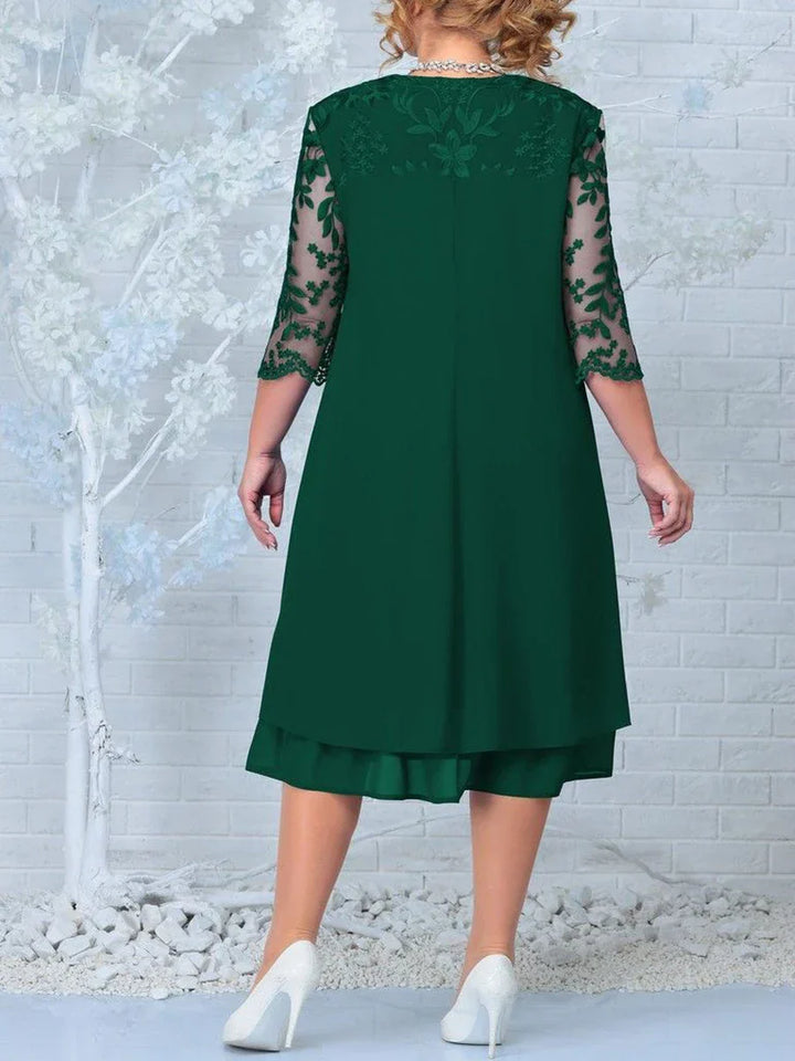 Élégante robe de soirée formelle grande taille femme. Idéale pour mariage, bal ou événement automnal spécial.