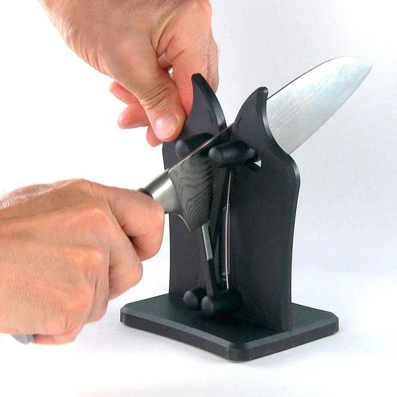Outil d'affûtage professionnel pour couteaux de cuisine, affûtage rapide et efficace des lames.