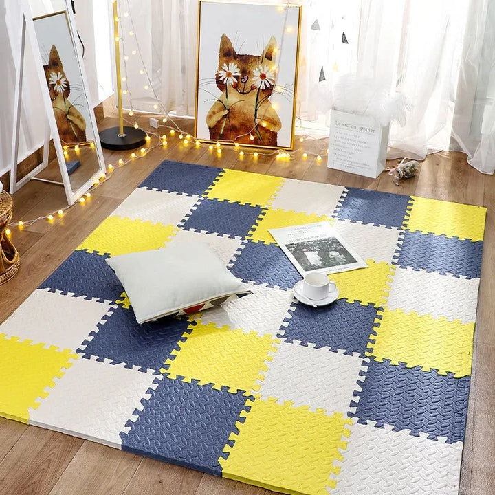 Tapis de jeu bébé épais, doux et "squishy", offre un sol souple pour la sécurité de l'enfant.