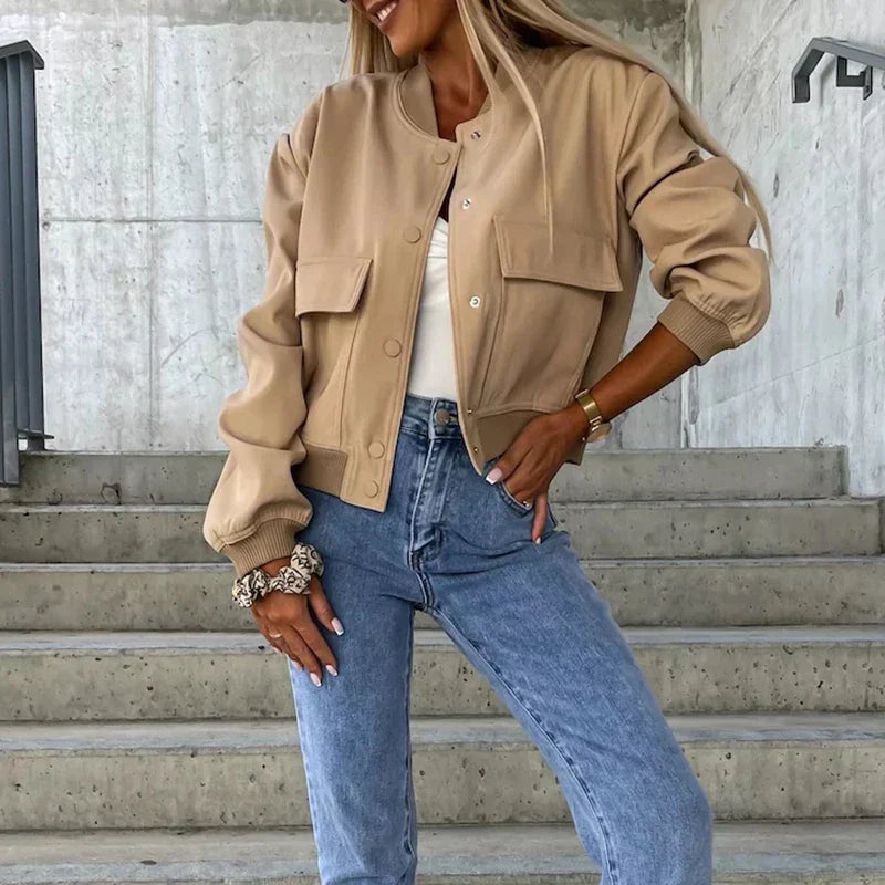 Veste chic pour femmes, confortable et tendance, idéale pour le quotidien, style mode printemps/automne.