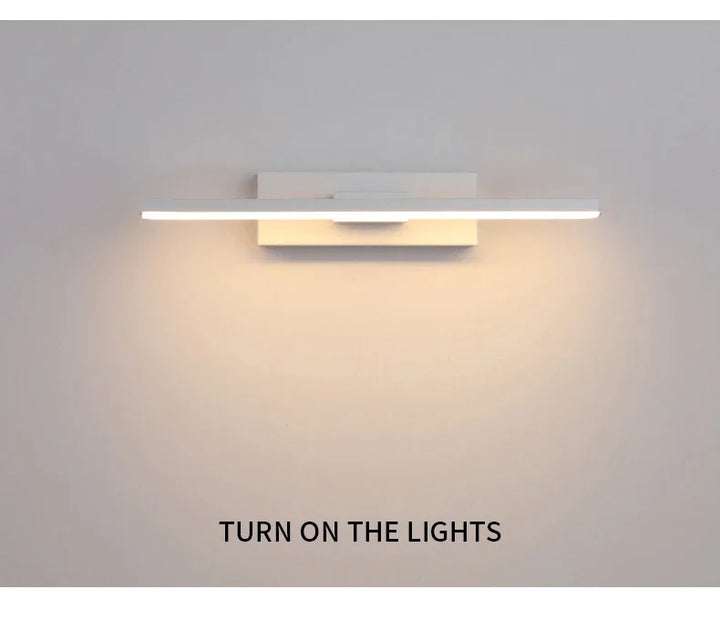 Applique murale LED AuroLite réglable 330°, un éclairage moderne polyvalent pour chambre, salon ou bureau.
