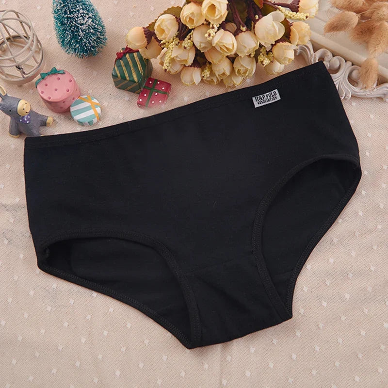 7 culottes femme en coton ultra-doux, respirantes, parfaites pour usage quotidien.