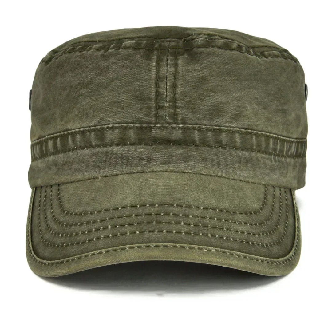 Casquette militaire homme en denim, style urbain, ajustable pour un confort optimal.