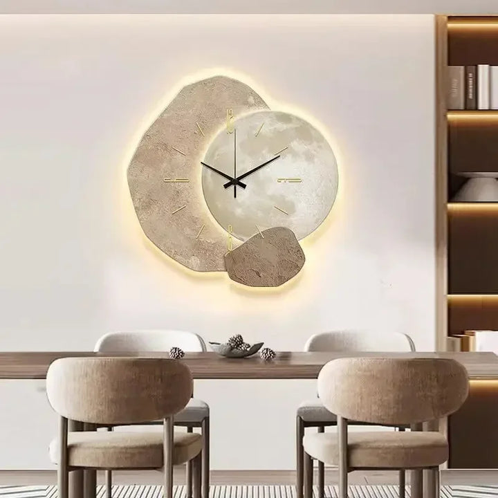 Horloge murale LuxeAura au design moderne, éclairage d'ambiance LED intégré, un ajout contemporain à votre décor.