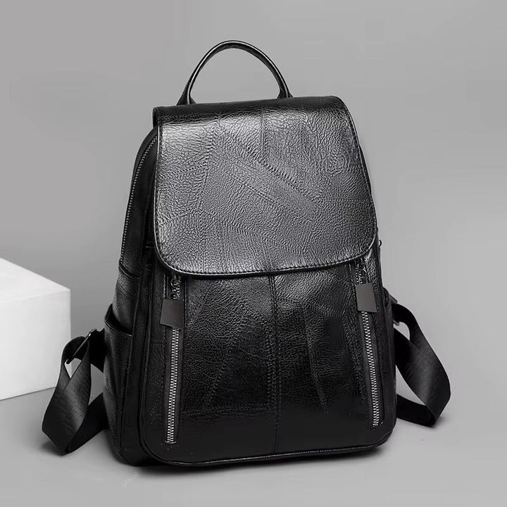 Sac à dos élégant pour femme avec système antivol, un accessoire mode pour toutes occasions, sécurité discrète.