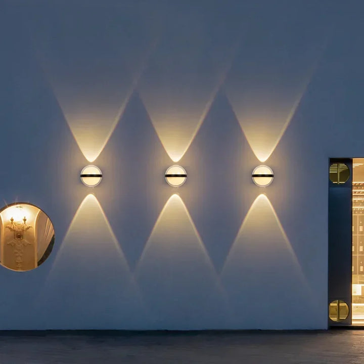 Luminaire extérieur LED rond IP65, design contemporain, parfait pour allées et jardin.