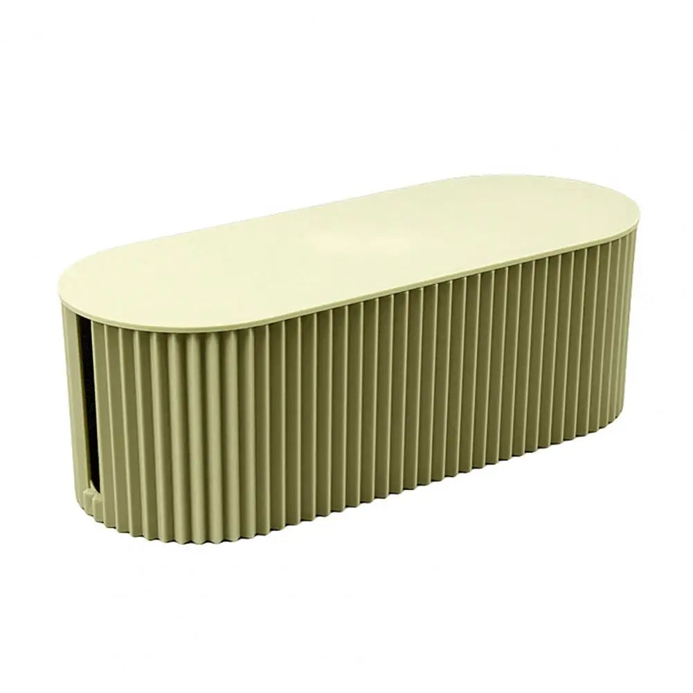 Boîte de gestion câbles, organisateur fils pour un bureau propre et une maison organisée.