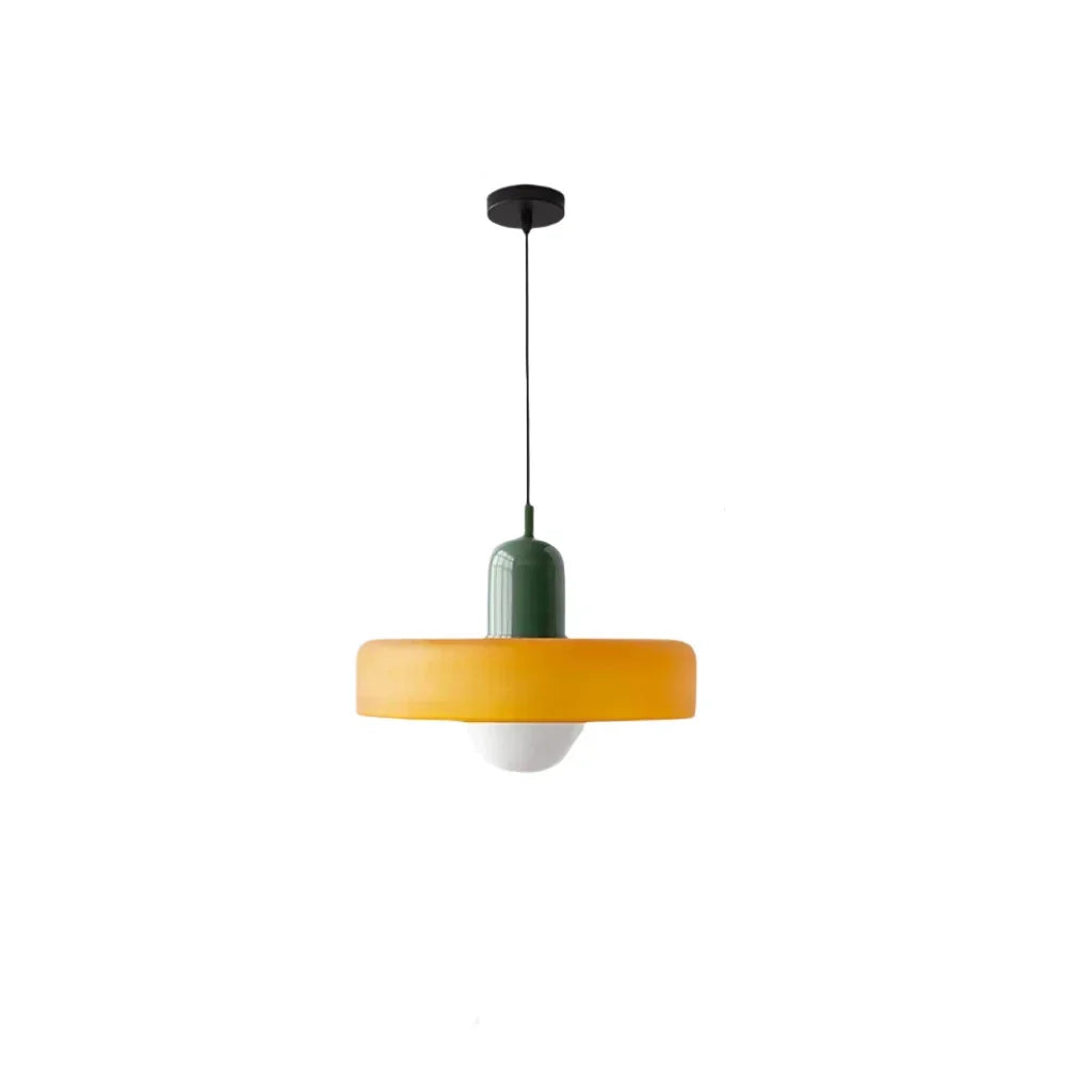 Suspension élégante CelestiGlass pour chambre, apporte une touche de sophistication à votre déco.