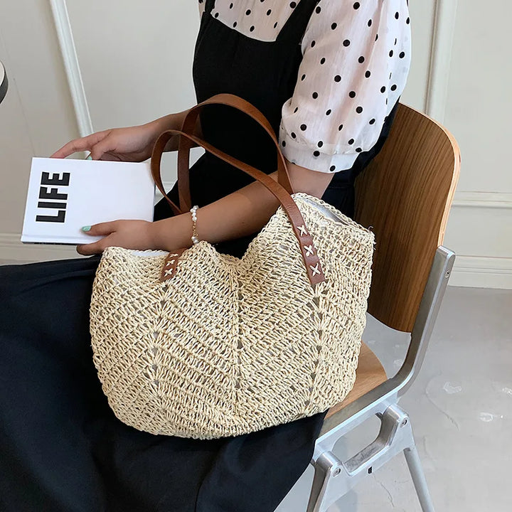Sac à main femme en paille tissée beige/crème Zoya, léger et idéal pour les sorties estivales ou la plage.