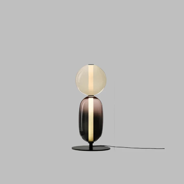 Lampe sur pied LED design moderne pour salon. Éclairage contemporain élégant, accent décoratif intérieur.