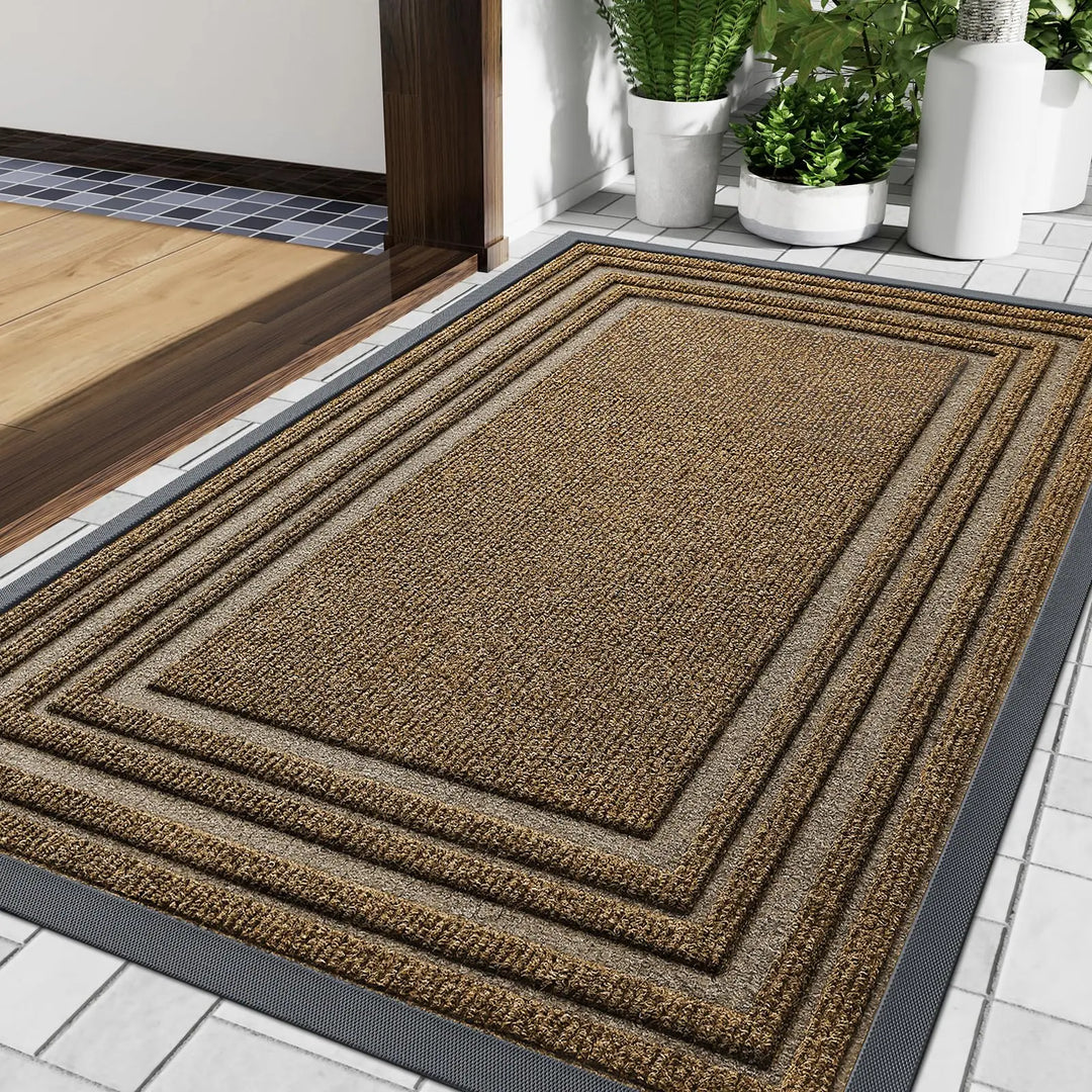 Tapis de porte en caoutchouc, résistant UV et eau. Antidérapant, parfait usage extérieur intensif.