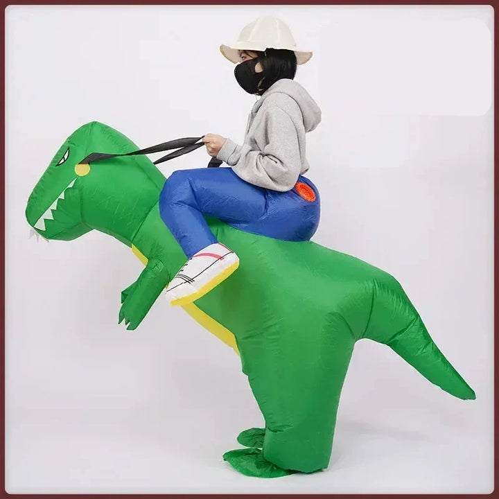 Déguisement dinosaure gonflable vert vibrant, idéal pour se déguiser et s'amuser en fête.