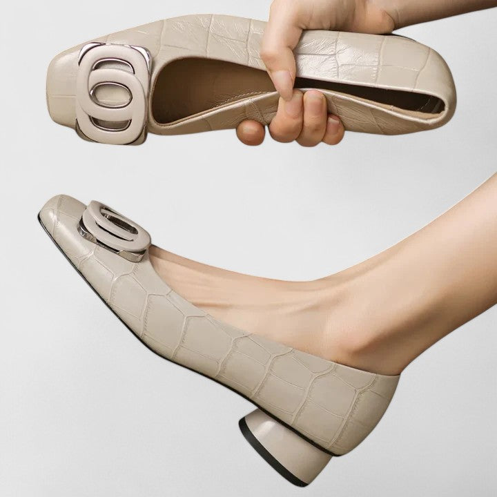 Chaussures élégantes Jozie marron pour femme avec talon bloc confortable. Idéales pour le bureau ou une soirée chic.