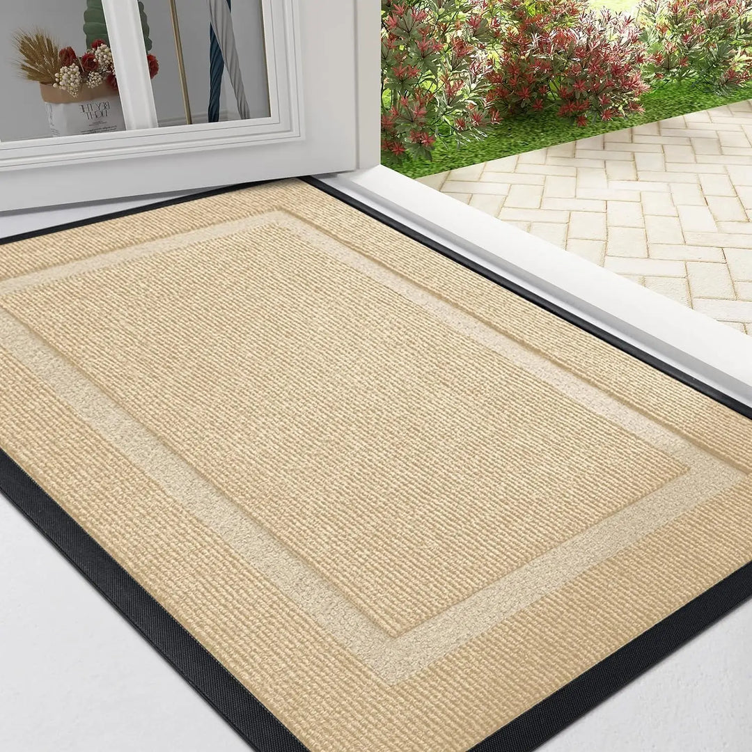 Tapis de porte en caoutchouc antidérapant robuste. Idéal intérieur/extérieur, résistant et facile à nettoyer.