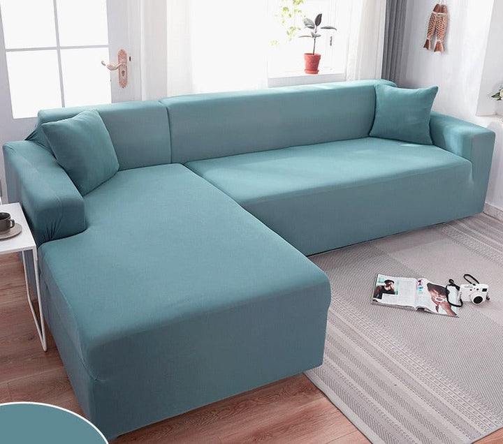 Housse de canapé facile à installer et entretenir, en polyester imperméable pour une maison impeccable.