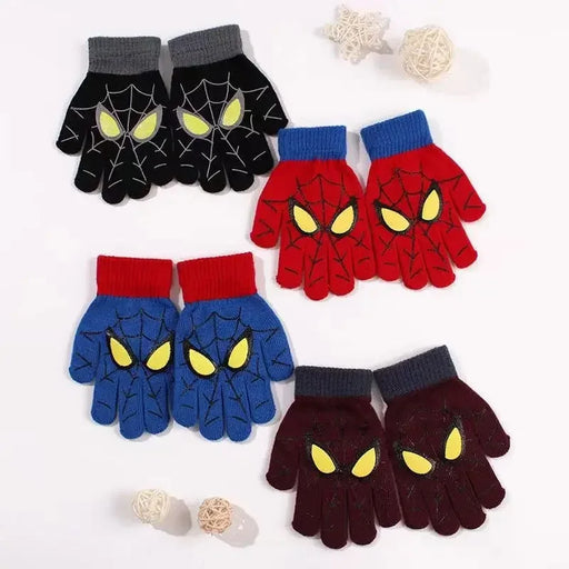 Cadeau enfant : set de boxe complet super-héros avec gants rouges et sac de frappe pour jeunes sportifs.