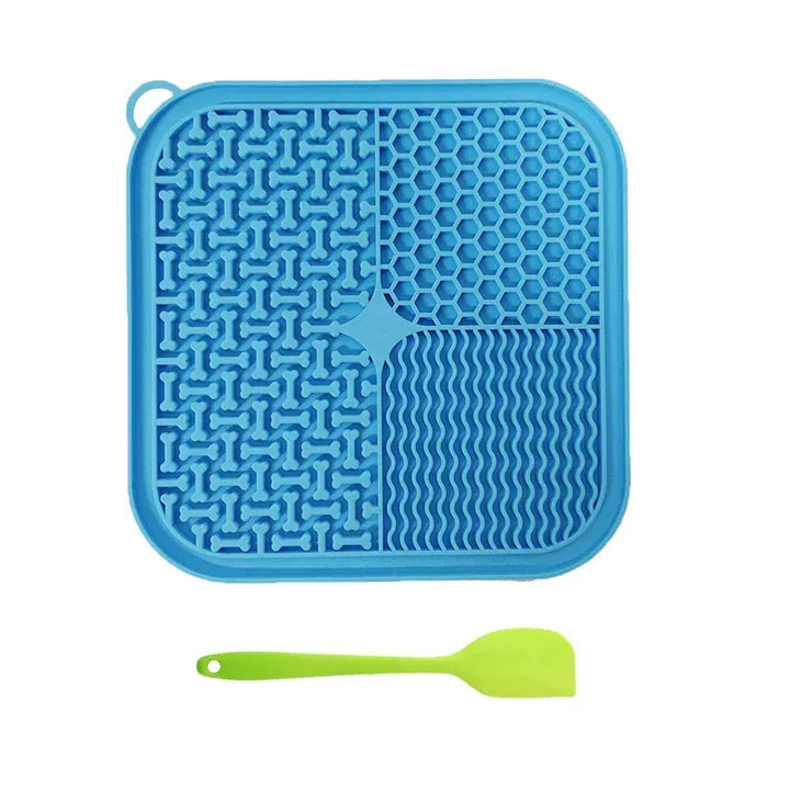 Tapis de léchage pour alimentation lente, contribuant à une meilleure digestion et au bien-être des animaux.