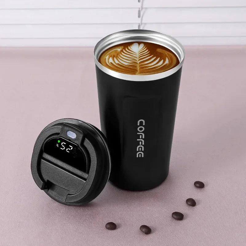 Bouteille thermos écologique en acier inoxydable, saine, réutilisable et affichant la température.