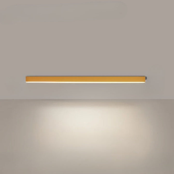 Plafonnier LED économique et design pour cuisine. Un éclairage performant et stylé.