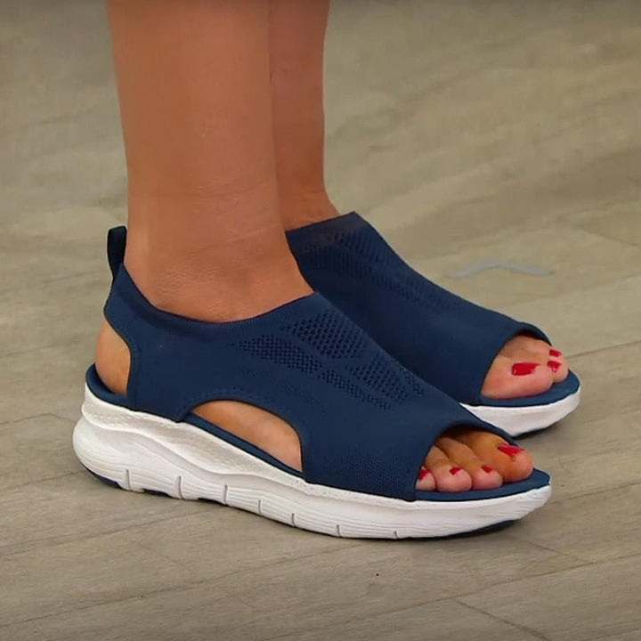 Sandales orthopédiques légères pour femmes, avec sangle ajustable et soutien ergonomique pour un confort durable.