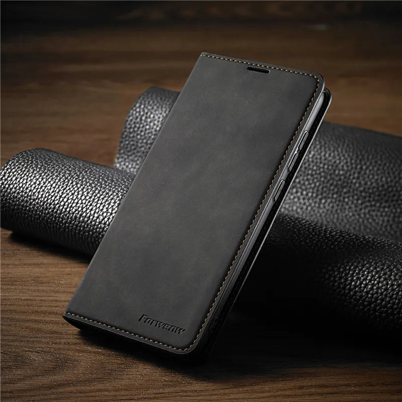 Étui iPhone bleu en cuir pour une protection magnétique optimale de votre smartphone.
