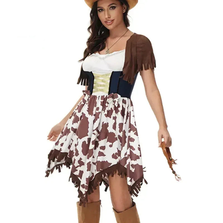 Robe de déguisement cowgirl western pour femme, avec franges élégantes et imprimé vache unique.