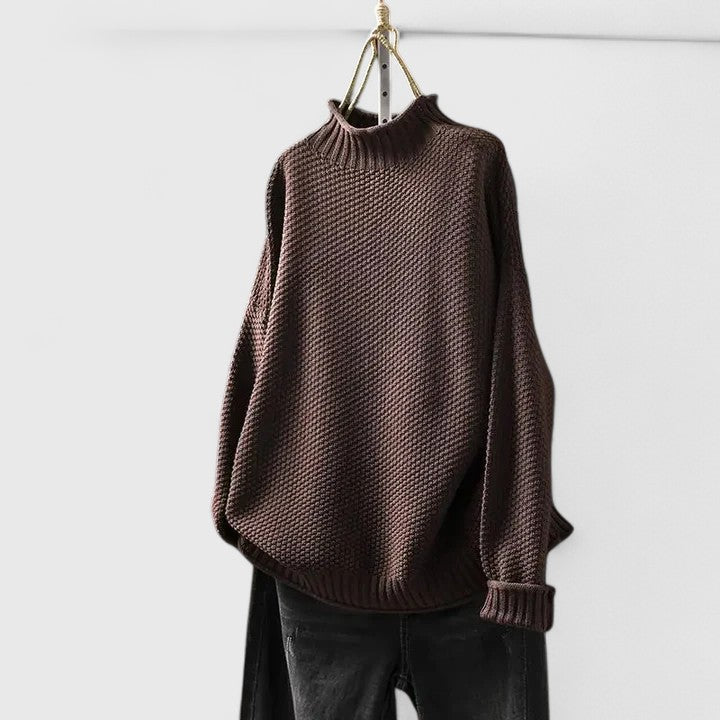 Pull femme Suzi mode, confortable et polyvalent, parfait pour l'automne, l'hiver et le printemps.