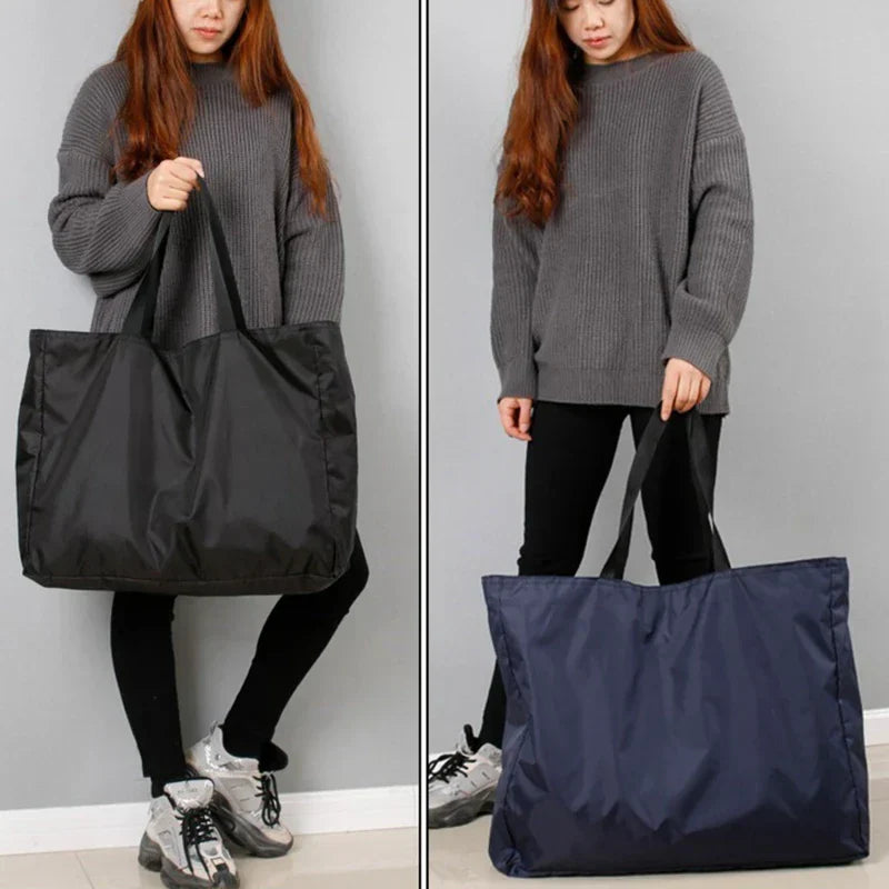 Sac de week-end pliable imperméable pour femmes, léger et pratique, idéal pour les voyages ou la salle de sport.
