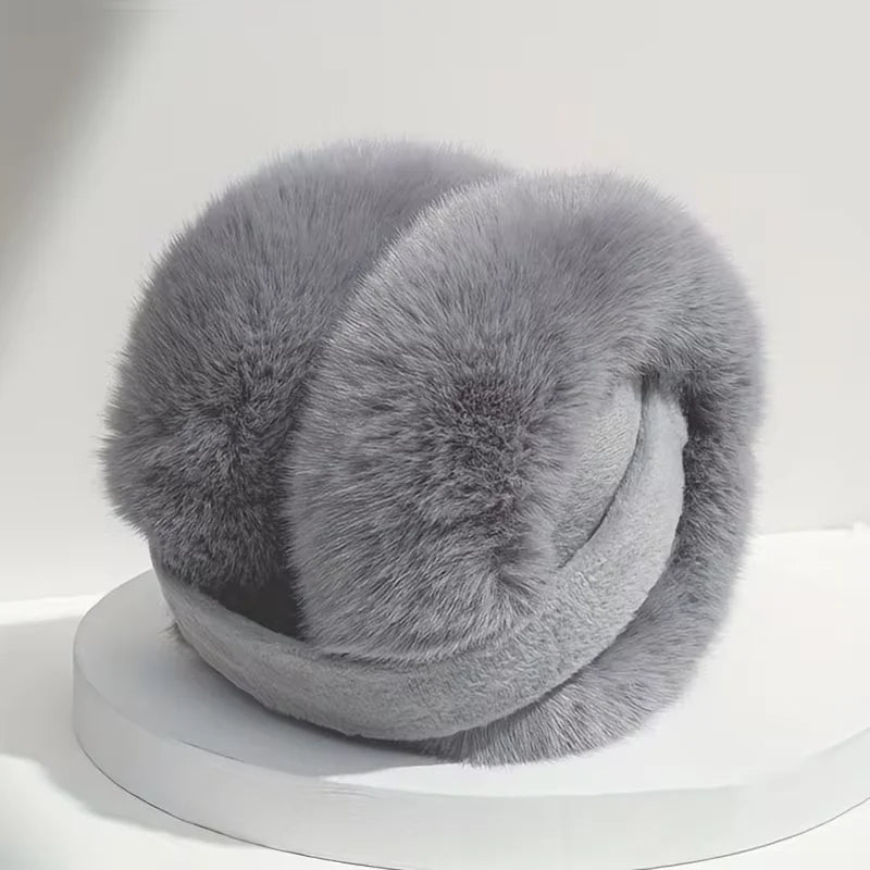 Cache-oreilles femme, protection chaude et confortable contre le froid. Accessoire hiver en peluche douce.