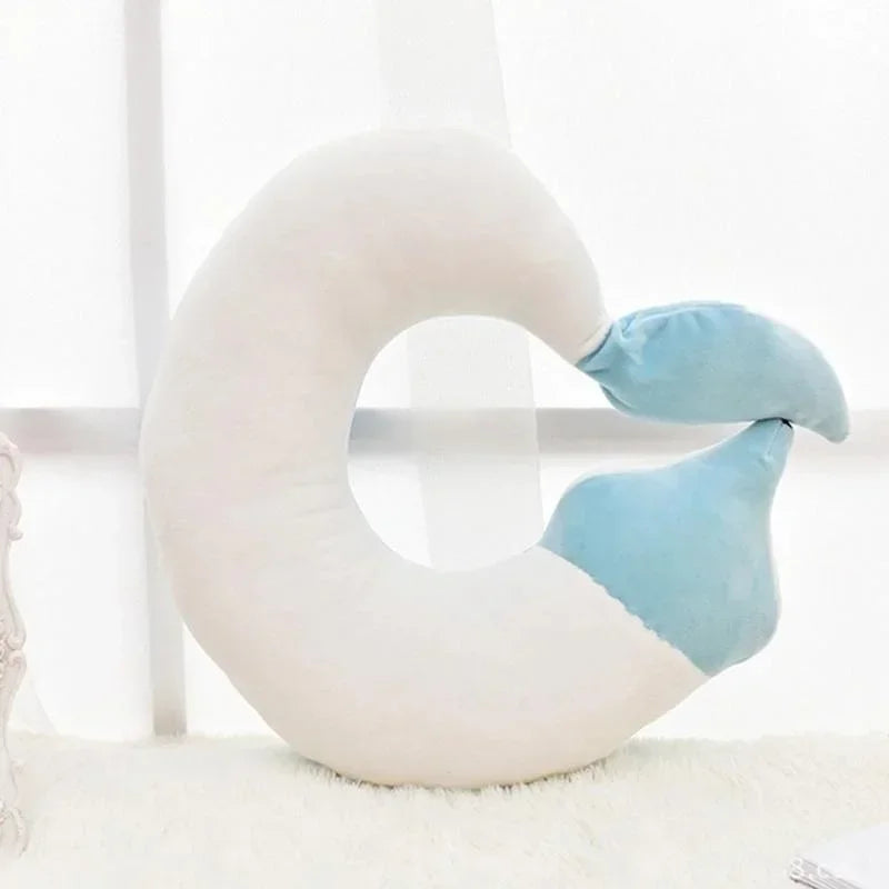 Coussin de voyage renard ergonomique, parfait pour voiture, avion, train. Support cervical confortable pour tous les âges.