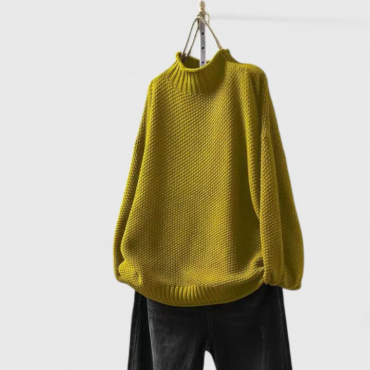 Pull femme Suzi ultra confortable, élégance décontractée, vêtement polyvalent et tendance.