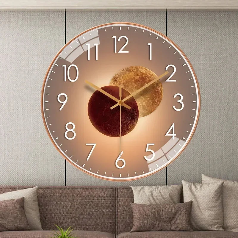 Horloge murale silencieuse classique, idéale pour salon, chambre, ou bureau. Design élégant en plastique ABS.