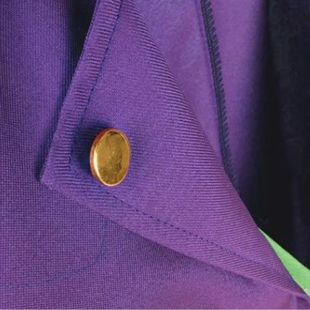 Veste tuxedo violette iconique du Joker, élément central pour un cosplay détaillé ou une fête costumée.