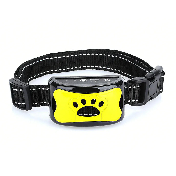 Dispositif anti-aboiement pour animaux de compagnie, favorisant un comportement calme et respectueux.