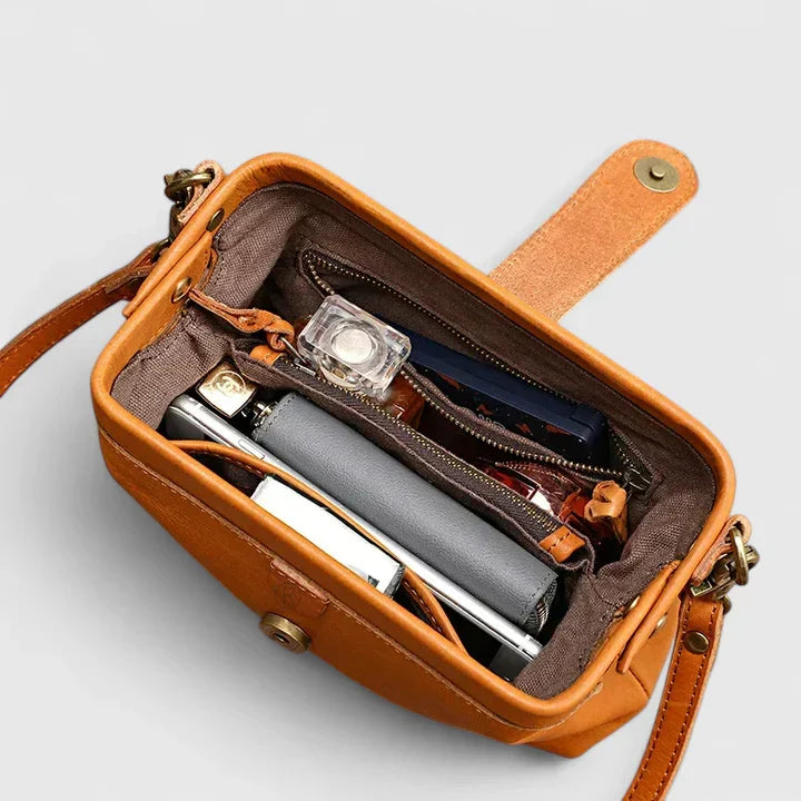 Sac fourre-tout élégant pour femme, parfait pour transporter vos essentiels avec style et organisation.