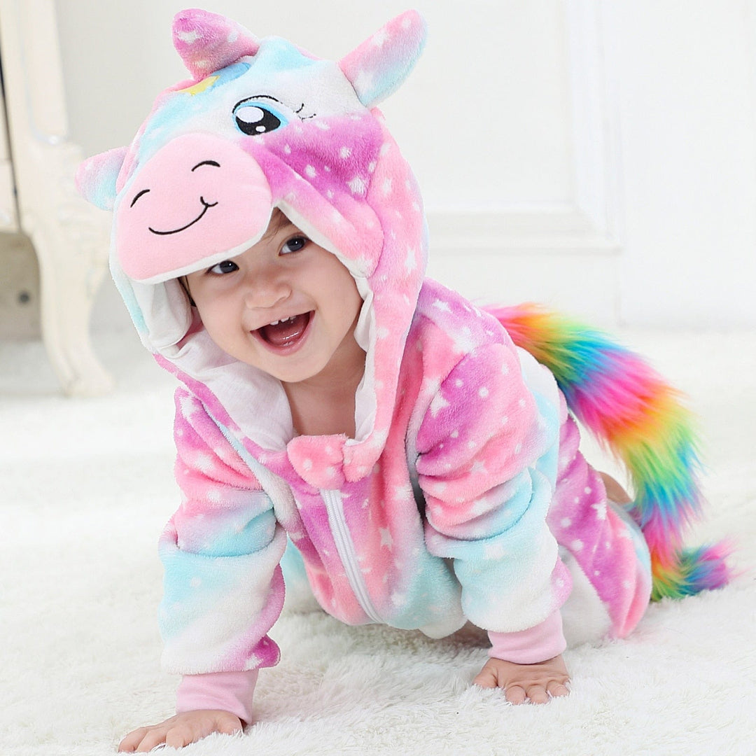 Grenouillère polaire bébé, déguisement animal mignon. Parfait pour l'hiver, confortable et douillet.
