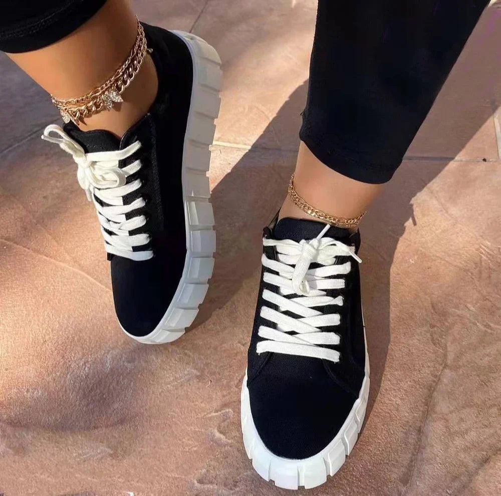 Baskets orthopédiques mode pour femmes, légères, polyvalentes, idéales pour le sport et la marche.