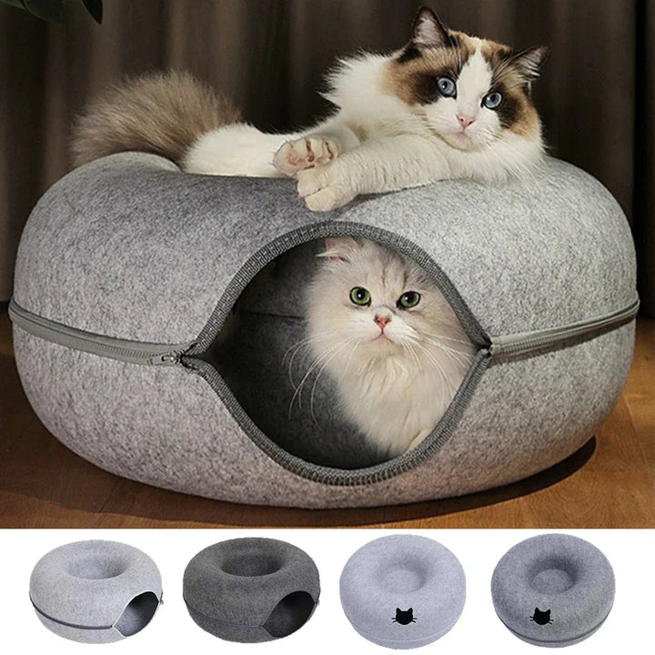 Lit tunnel chat gris en feutre doux, offre une cachette confortable et un jouet interactif pour félins.