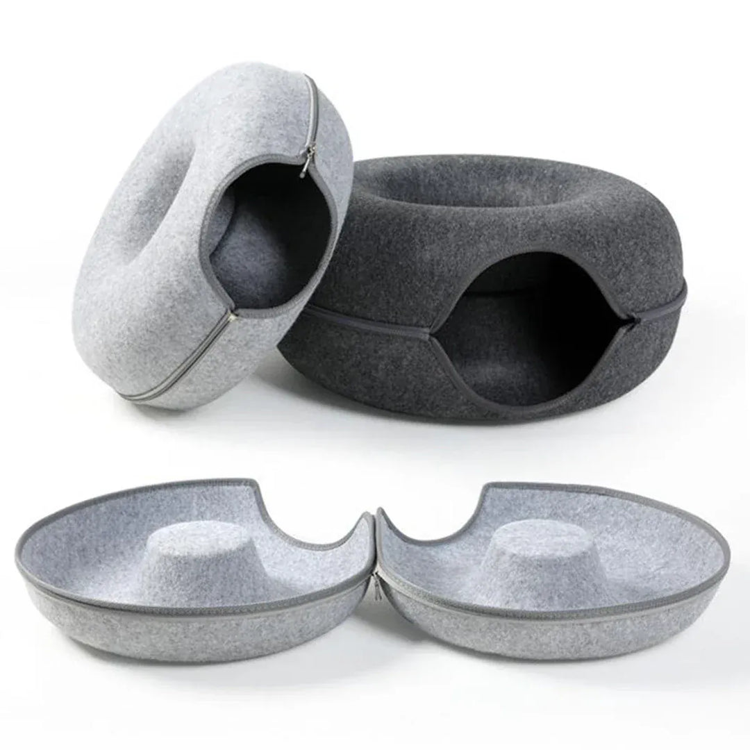 Nid chat rond en feutre pour le repos et le sommeil. Un lit douillet et une cachette sûre pour votre chat.