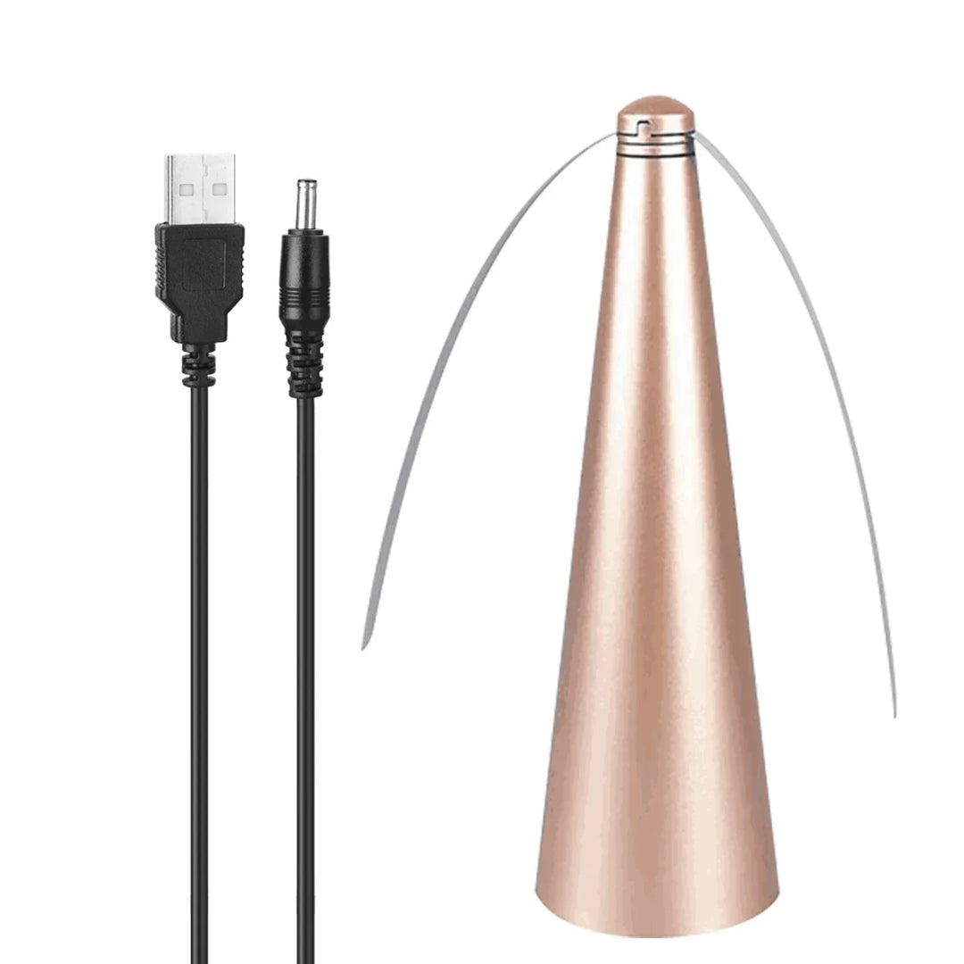 Profitez d'un extérieur paisible sans insectes grâce au ventilateur répulsif portable pour terrasse et camping.