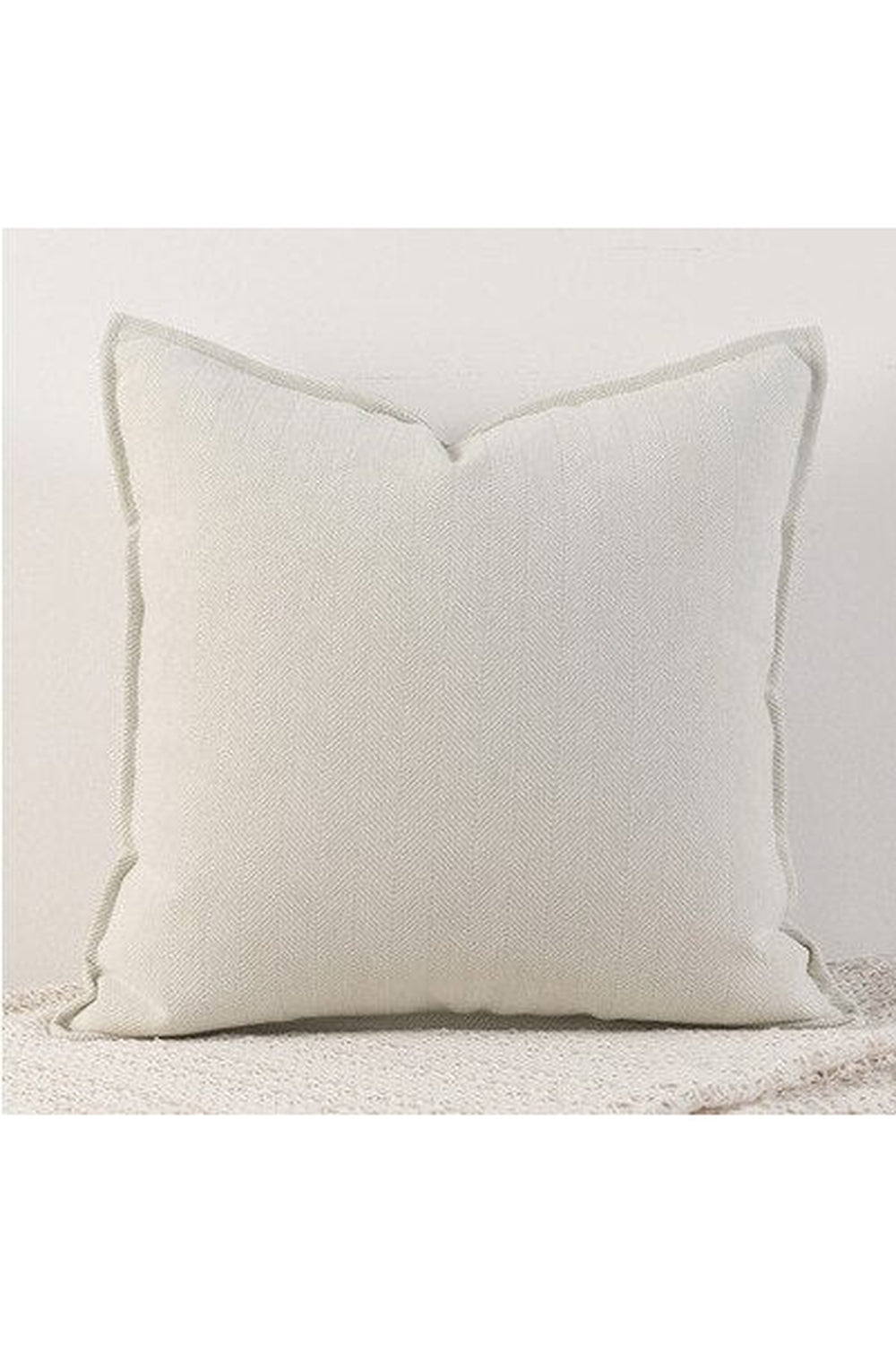Housse de coussin de canapé, embellit le salon avec une touche d'élégance et de confort.