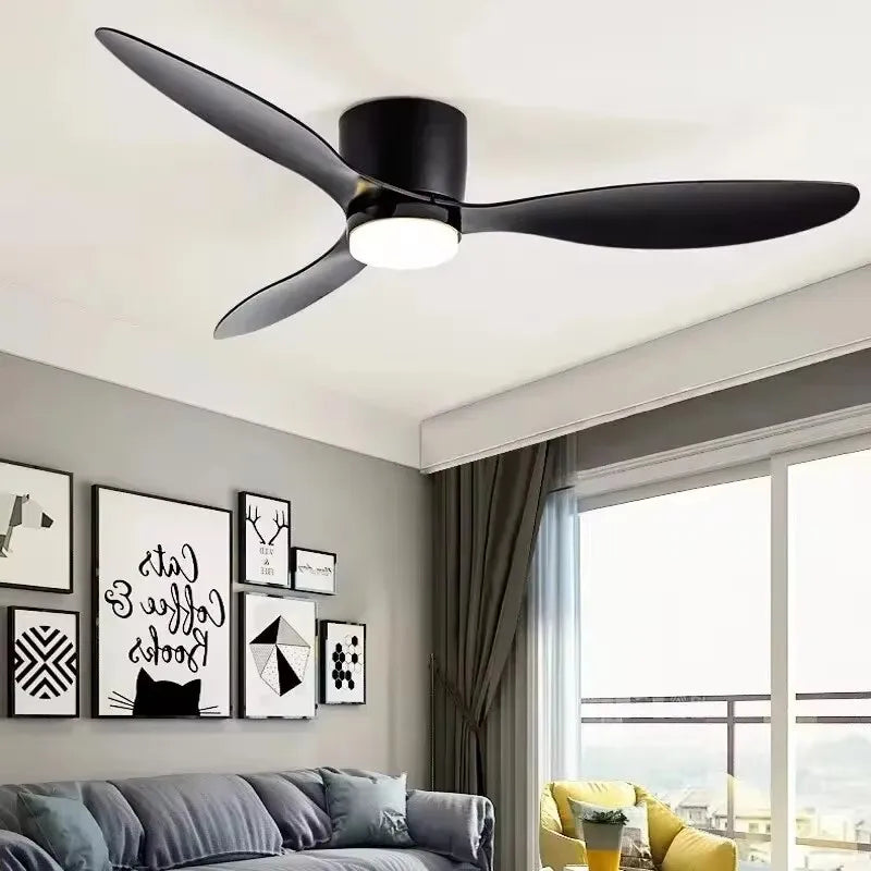 Ventilateur de plafond réversible avec lumière LED pour été/hiver, assure confort thermique toute l'année.