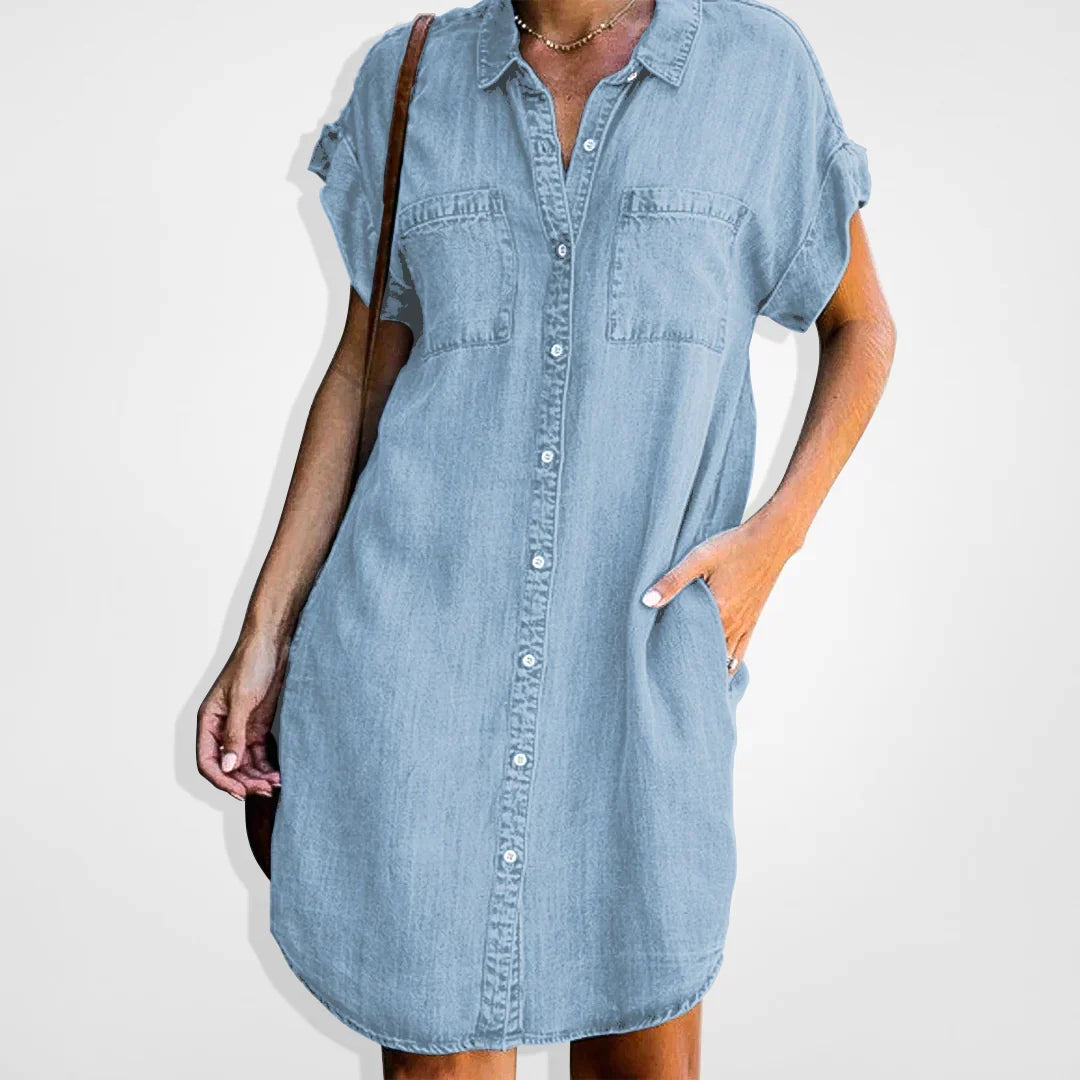 Robe chemise femme boutonnée décontractée, idéale pour un look chic au quotidien printemps-été.