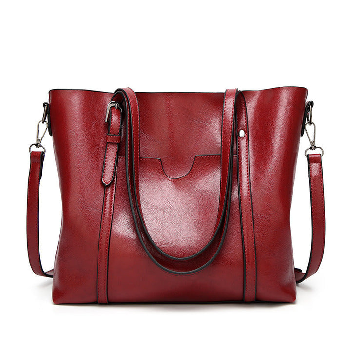 Sac femme tendance avec bandoulière amovible, un accessoire mode indispensable.