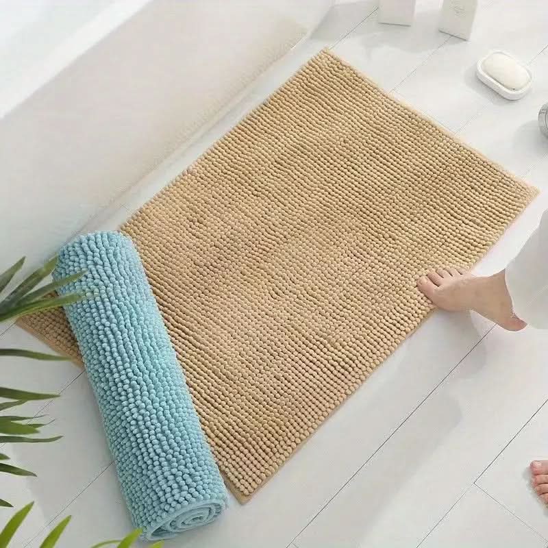 Tapis de bain ultra doux en chenille, procure confort et chaleur. Absorbant et antidérapant pour la salle de bain.