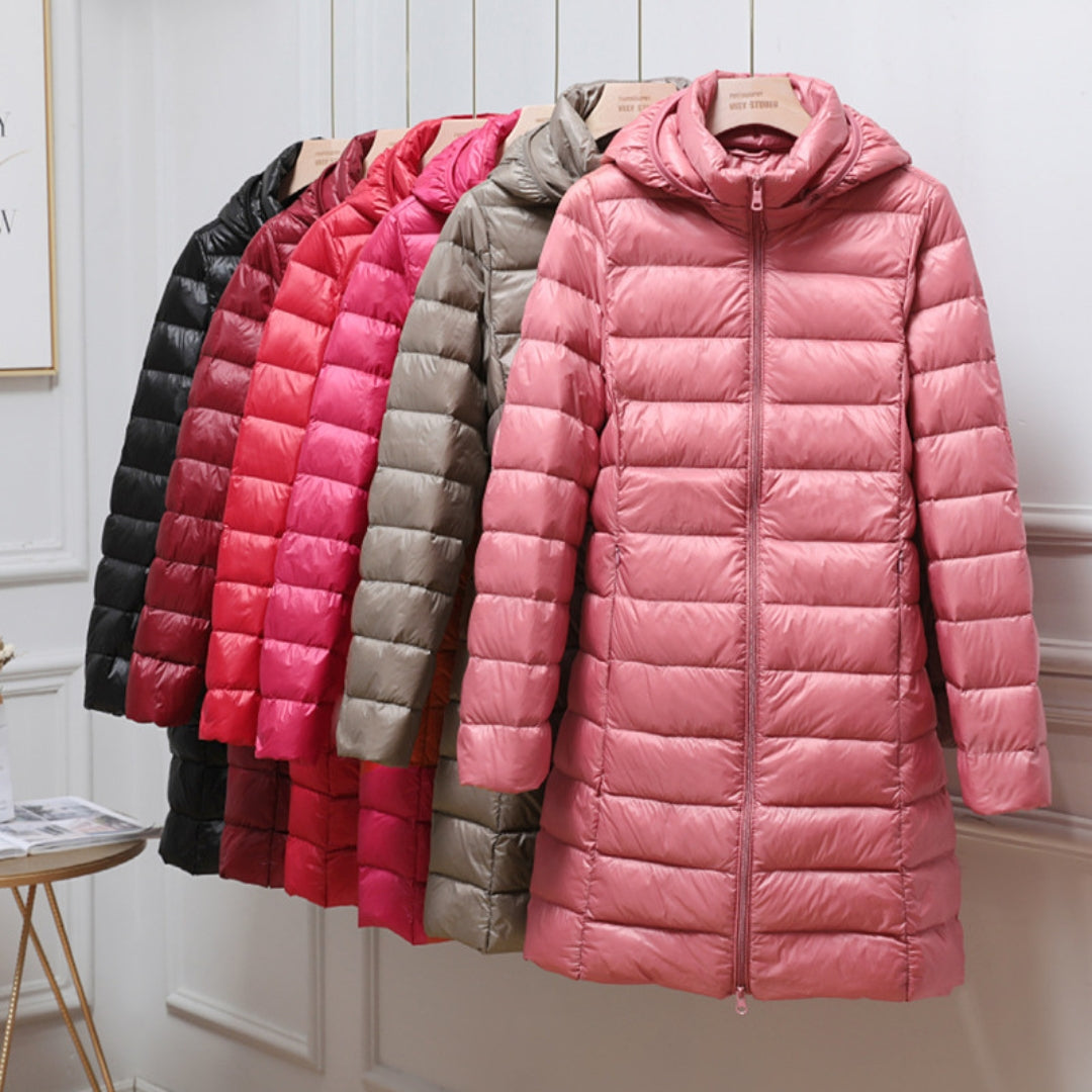 Veste d'hiver femme élégante, chaude et polyvalente, idéale pour le froid et les activités extérieures.