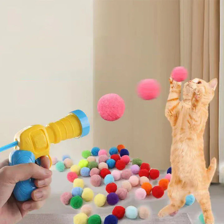 Jouet balle pompon, excellent pour l'exercice physique et la stimulation mentale des chats actifs.